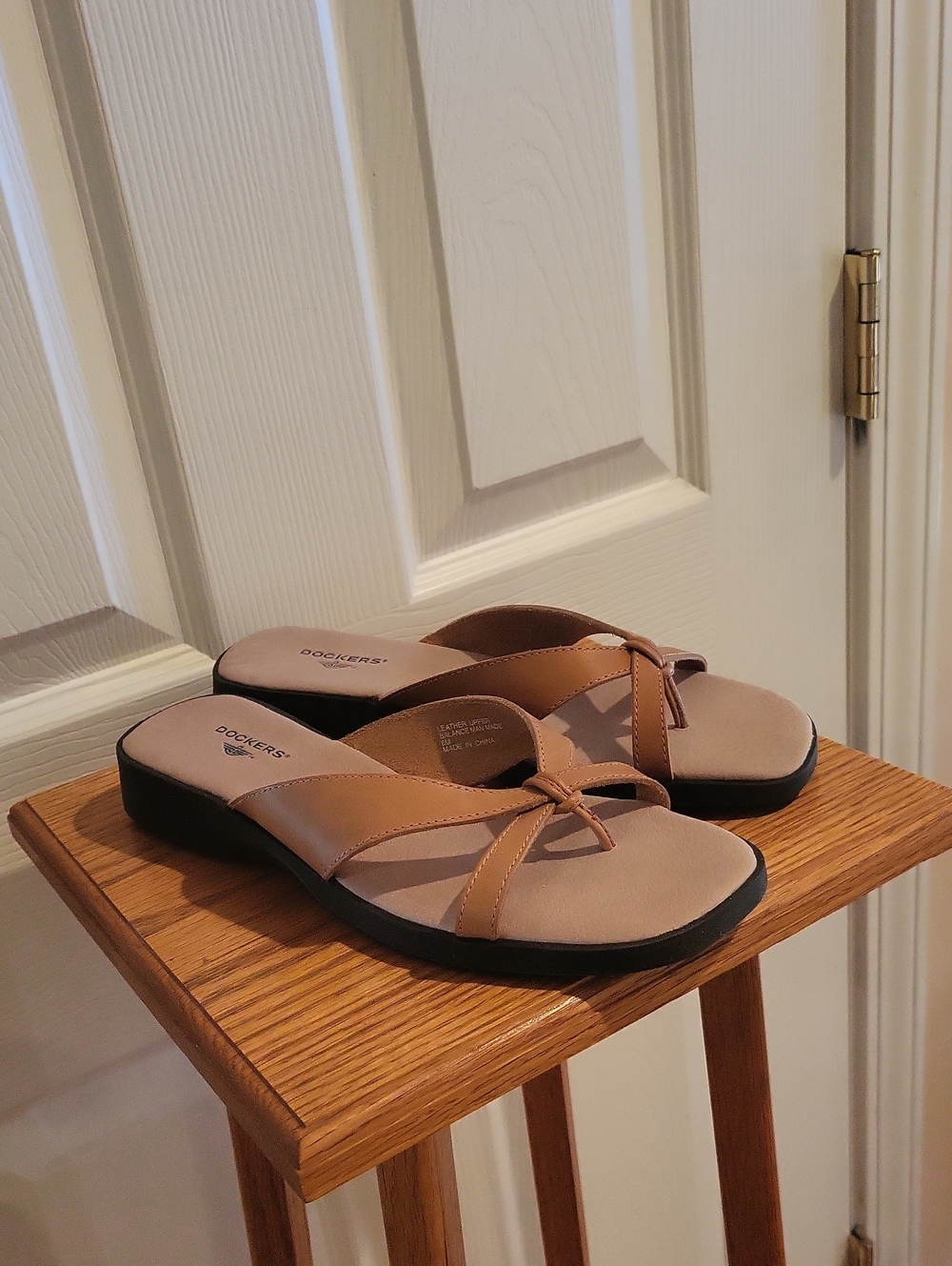 Dockers Tan Leather Knot Slide Wedge Sandals Size 8M